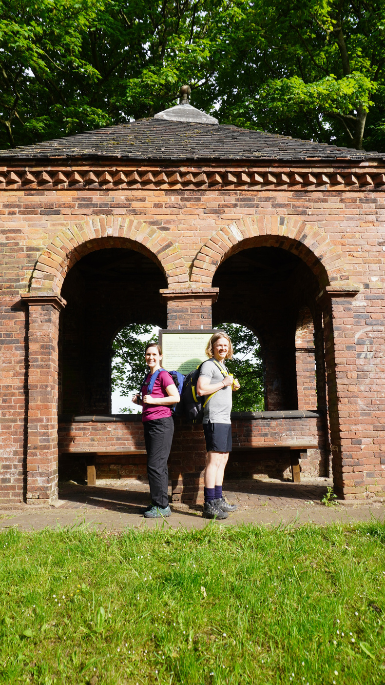 Laura and Richard Evans.JPG