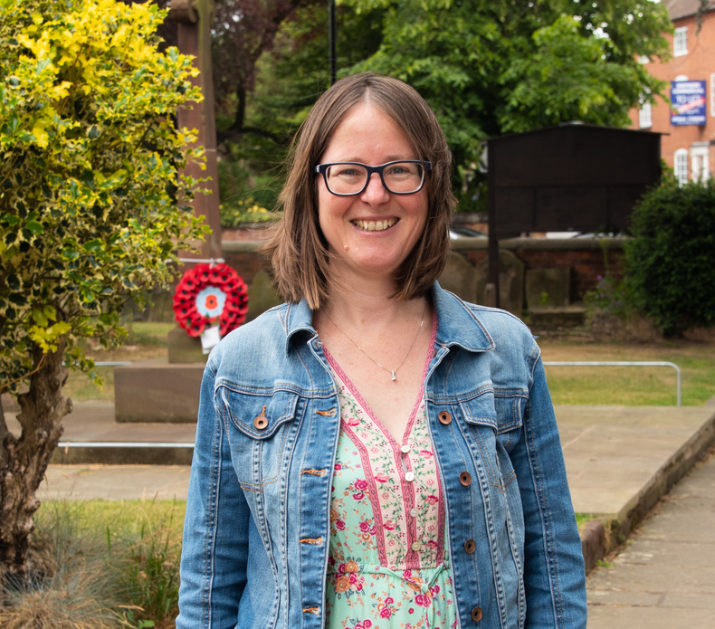 Kim Hulse.jpg
