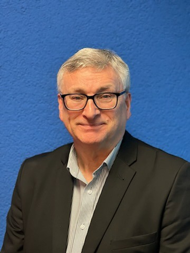 Nigel Crockford 2022 headshot[15].jpg