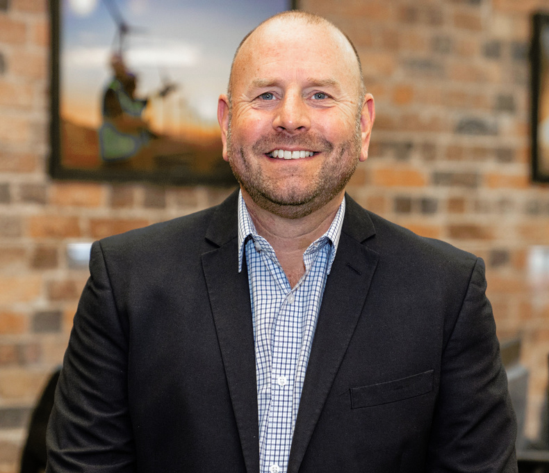 Matthew Heath JonLeeA766.jpg