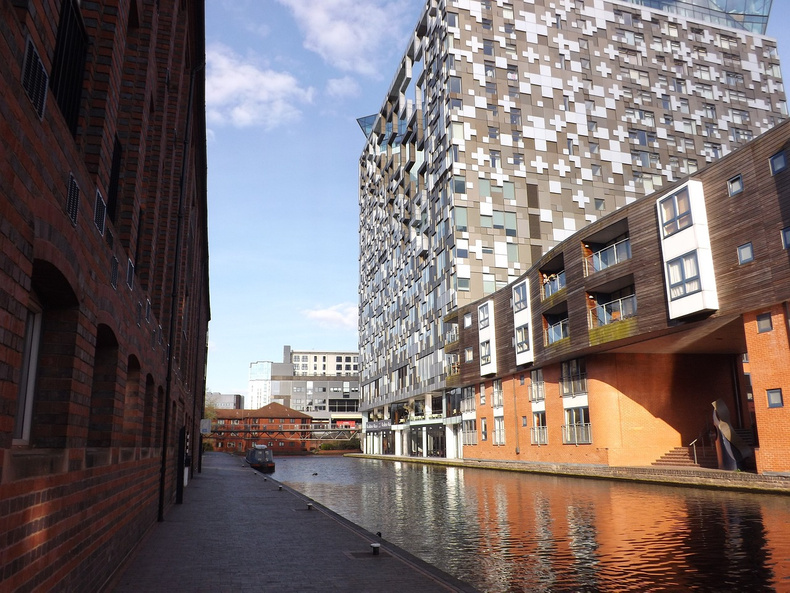 birmingham-809570_1280.jpg