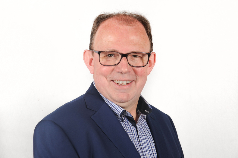 sutton-mayor-tony-briggs(903089)