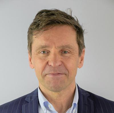 Gary Davison Managing Director Davisons Law (4).jpg