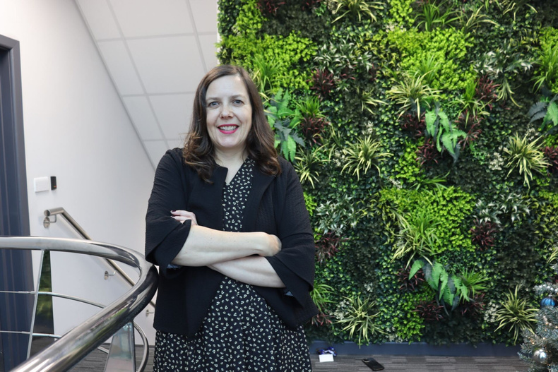 Ruth Morris PR.jpg