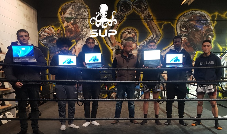 5up-laptops-2(902283)
