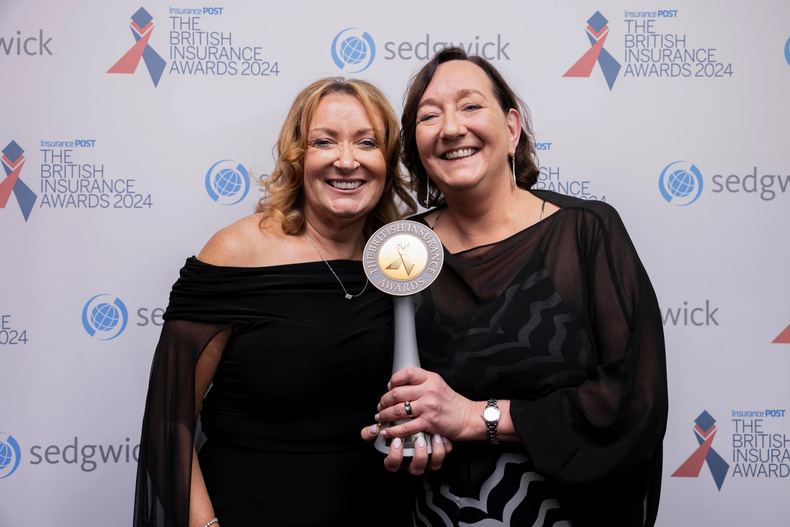 Howden win Broker of the Decade - CEO CLC Kelly Ogley and Sarah Hughes (CEO UKI Speciality).jpg
