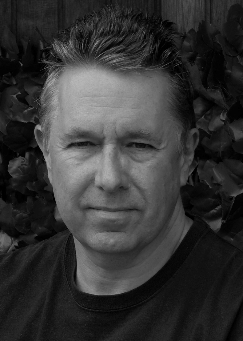 alastair-reynolds-bw(902528)