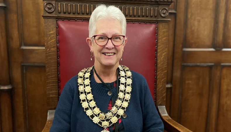 Cllr-Ann-Hughes.jpg