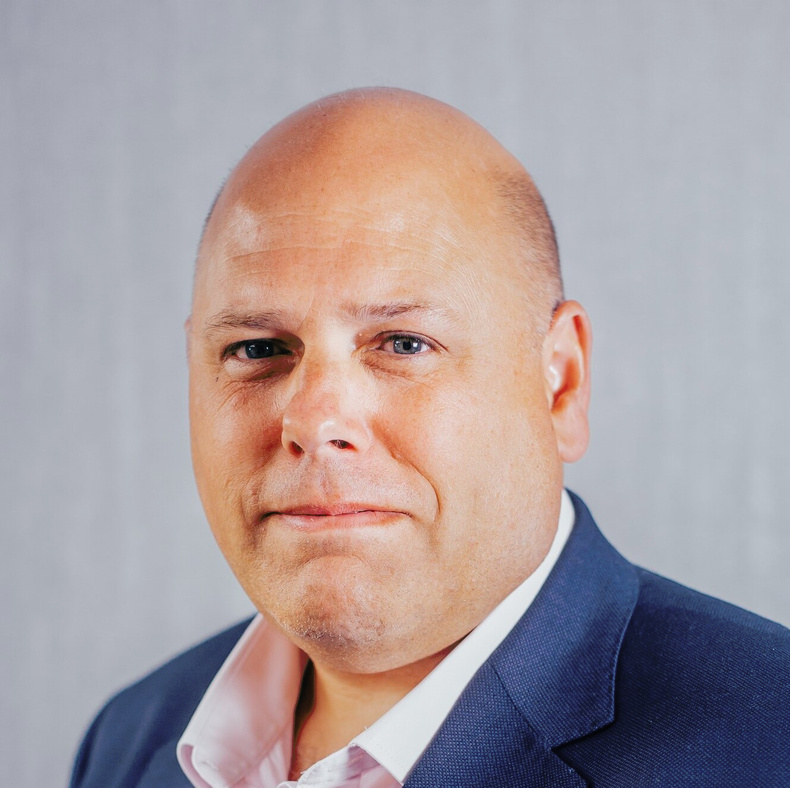 MartynOsborne_Flooid.jpg 1