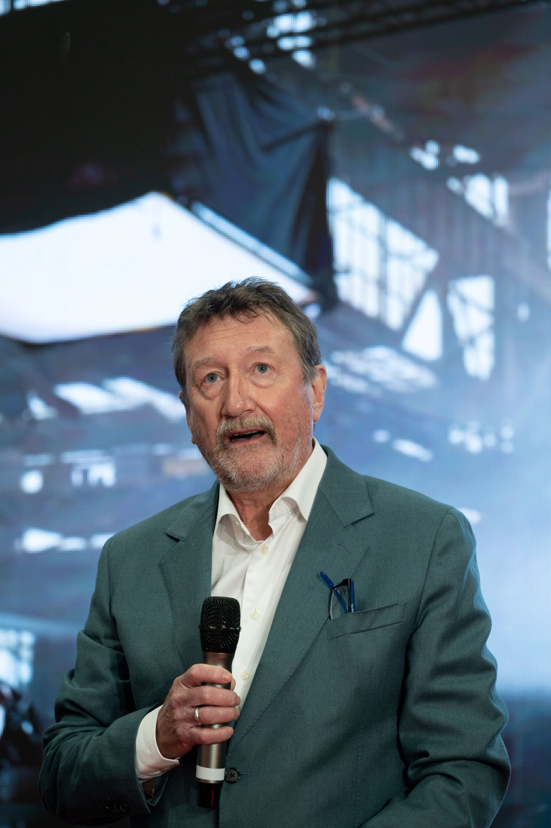 Steven Knight CBE.jpg