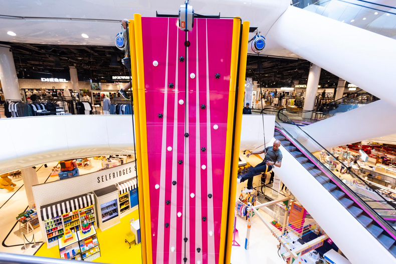 Selfridges Climbing-4 (1).jpg