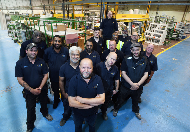 howard-trotter-and-team(892729)