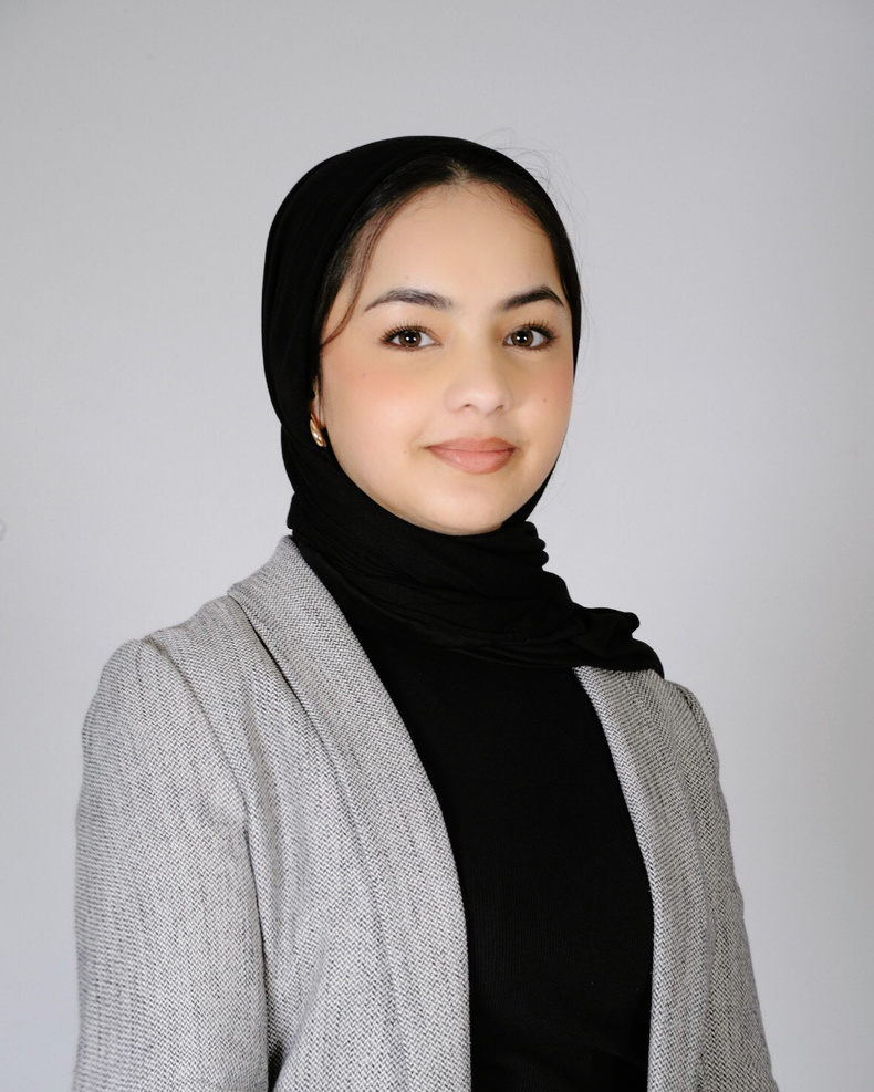 Nida Ahmed.jpg
