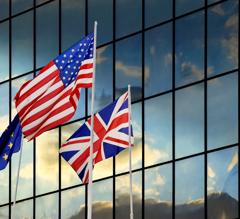 UK-US-flags.jpg 1