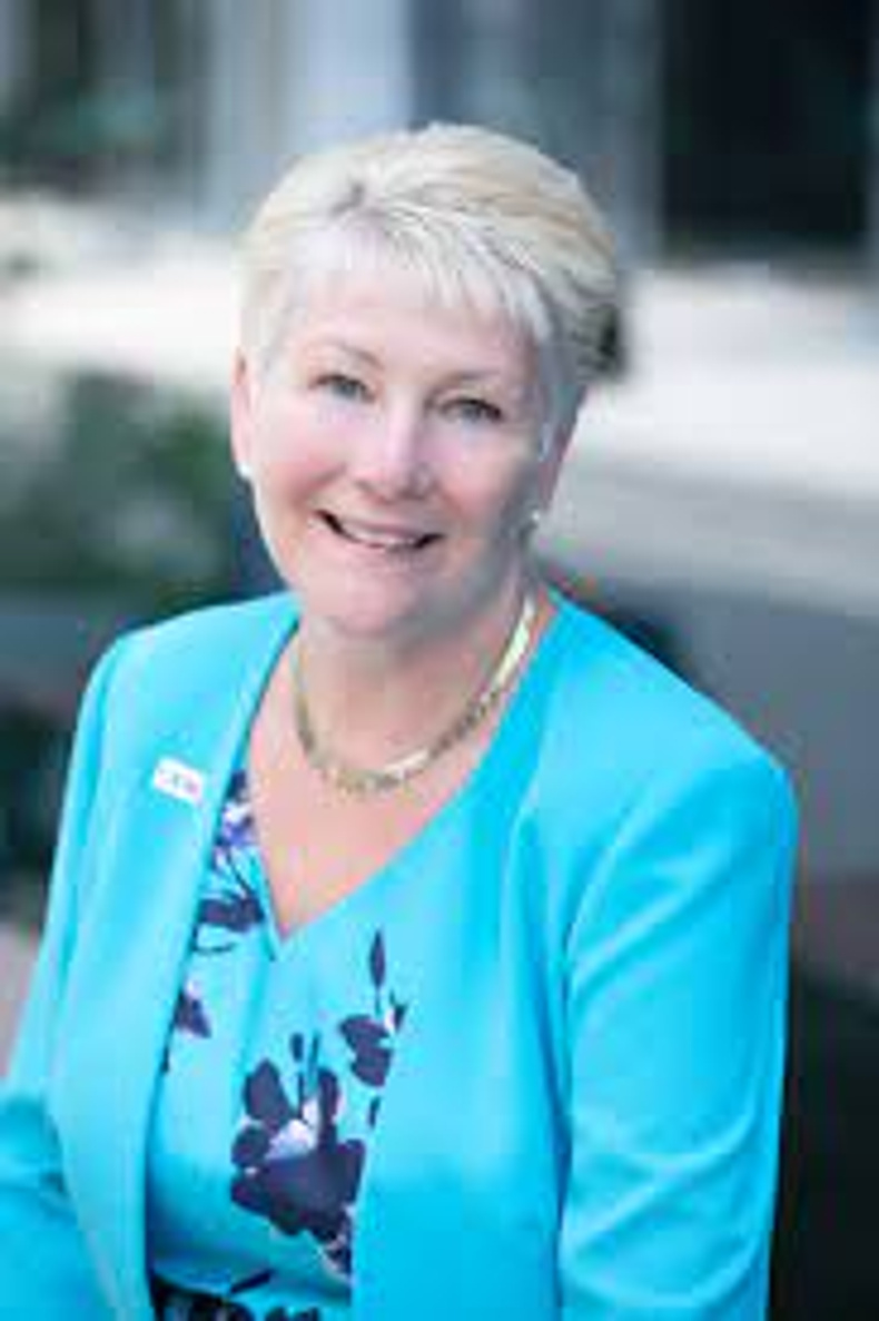 caroline-gumble-ciob(896480)