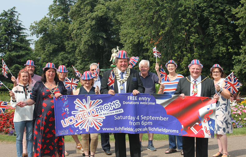 sponsors-launch-lichfield-proms-in-beacon-park(892745)