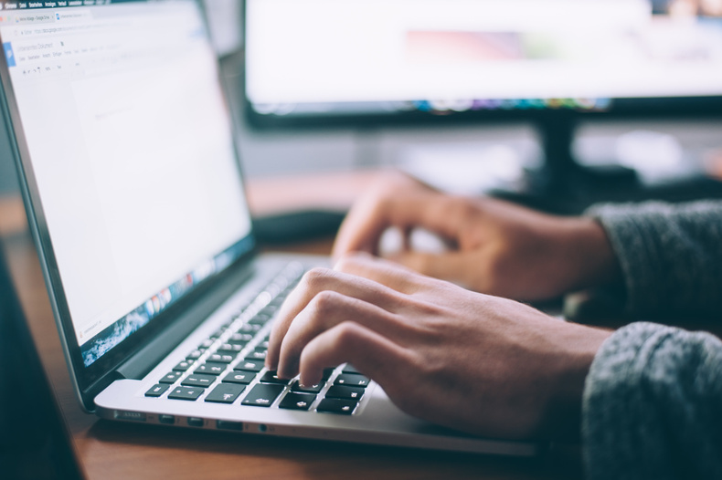 glenn-carstens-peters-npxxwgq33zq-unsplash-1(889157)