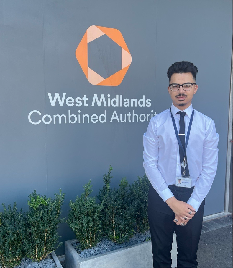 apprenticeships(899069)