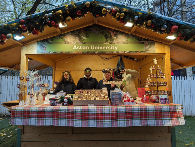 aston-christmas-market.png