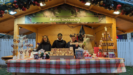aston-christmas-market.png