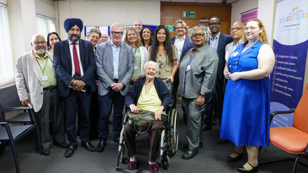 Mayor backs unsung heroes.jpg