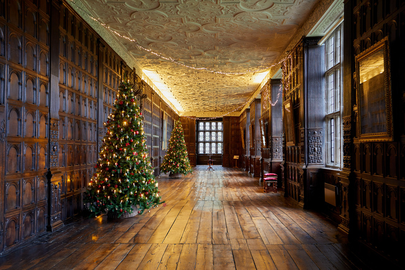 aston-hall_christmas_credit-birmingham-museums-trust(894795)