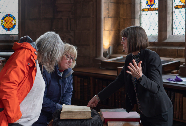 lichfield-cathedral-library-tours(897455)
