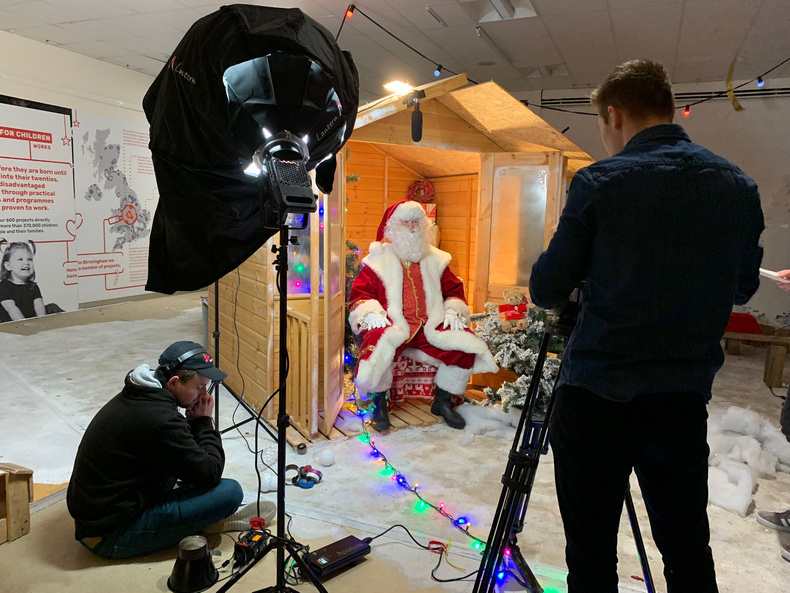 ark-media-santa(895107)