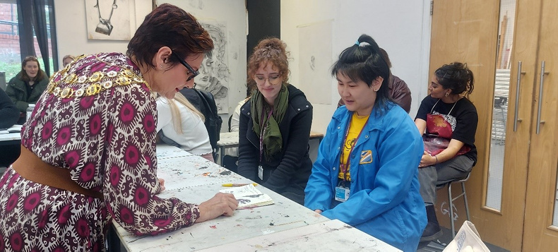 mayor-art-exhibition(902239)