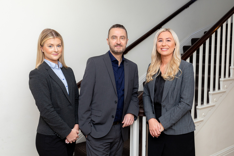 lucy-george-andrew-davies-and-lucy-harrold(903757)