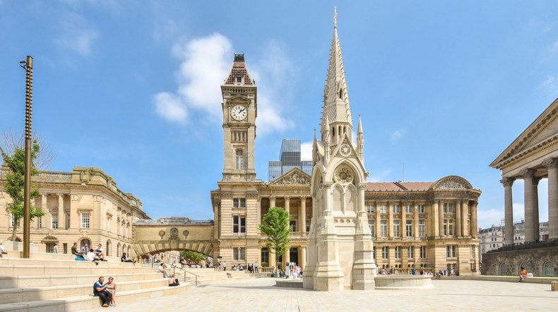 Birmingham Museum & Art Gallery.png