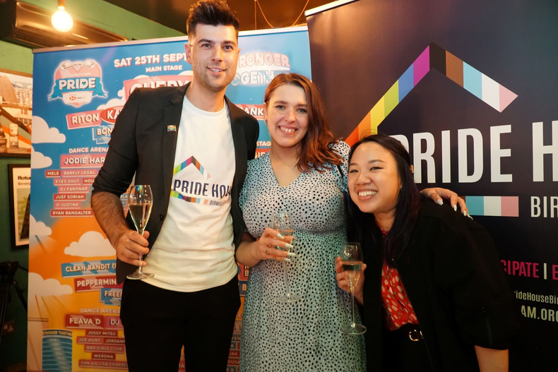 pride-house-1(893721)