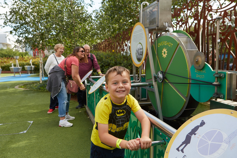 thinktank-science-garden(898702)