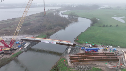 Walton bridge lift.png