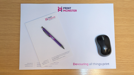 deskpad-set-light.png