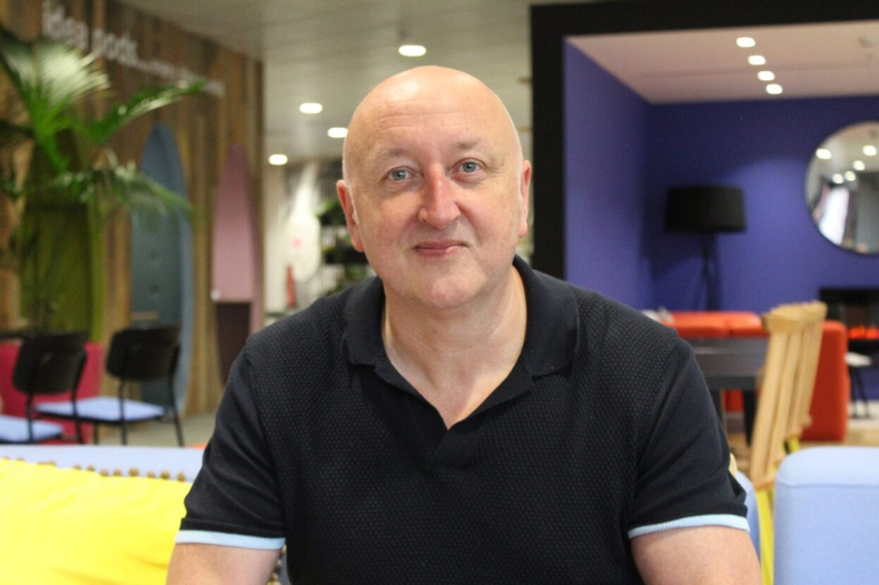 Simon Shaw.jpg