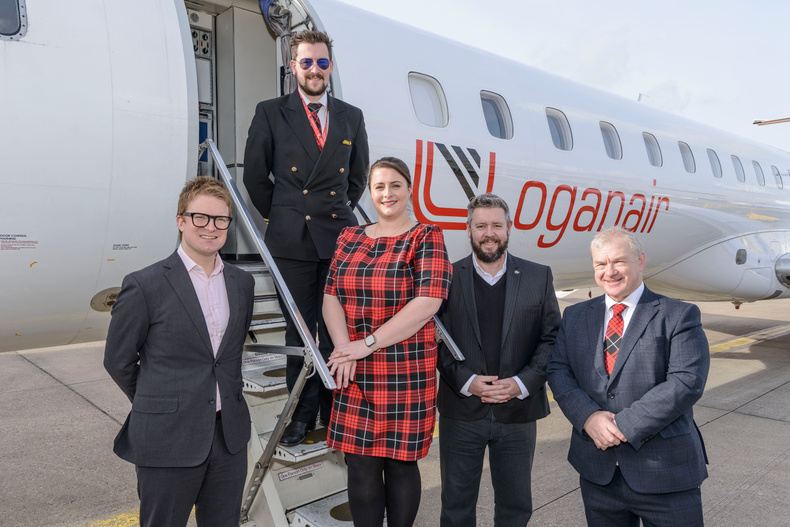 110222loganair_10(896514)