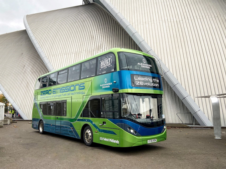 national-express-electric-bus(894693)
