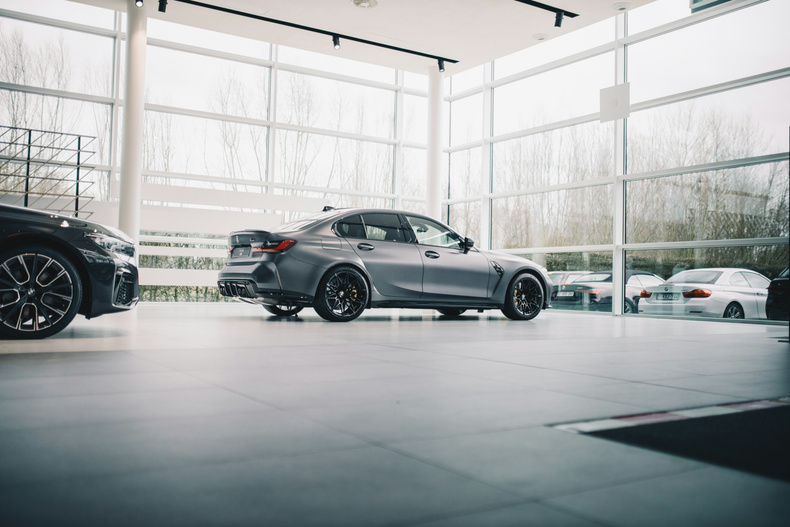 Car leasing stock
