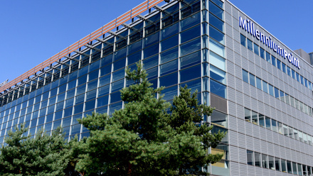 millennium-point-external-building-spaces_2(892335)