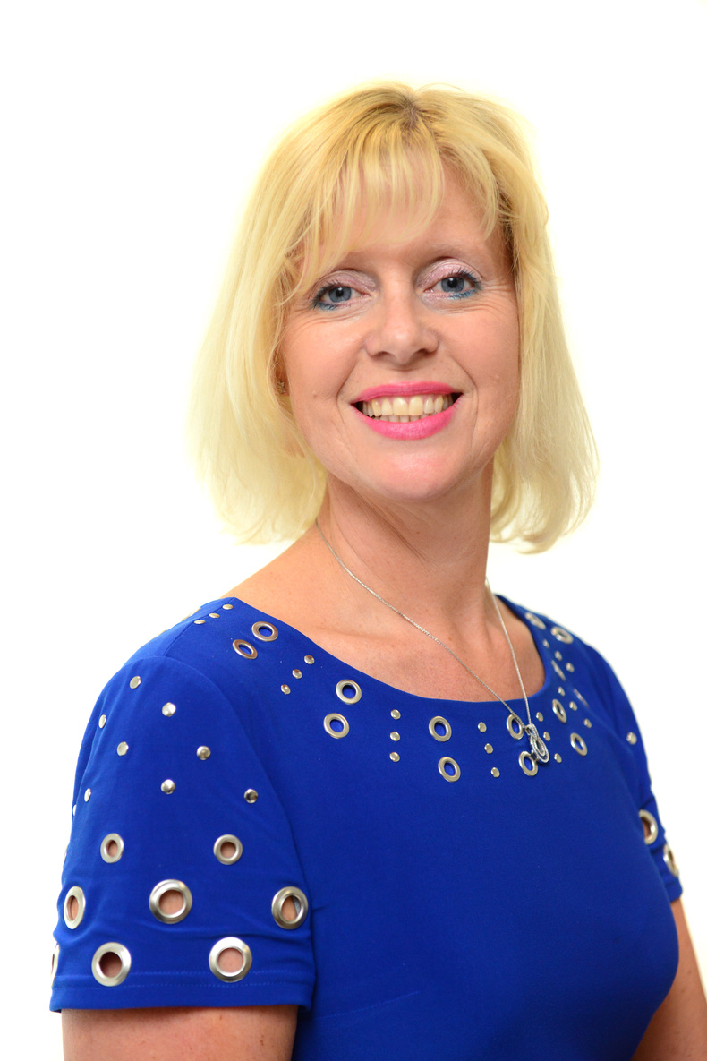 Philippa Dempster 2016 (high).jpg
