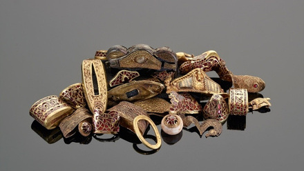 Staffordshire Hoard.jpg