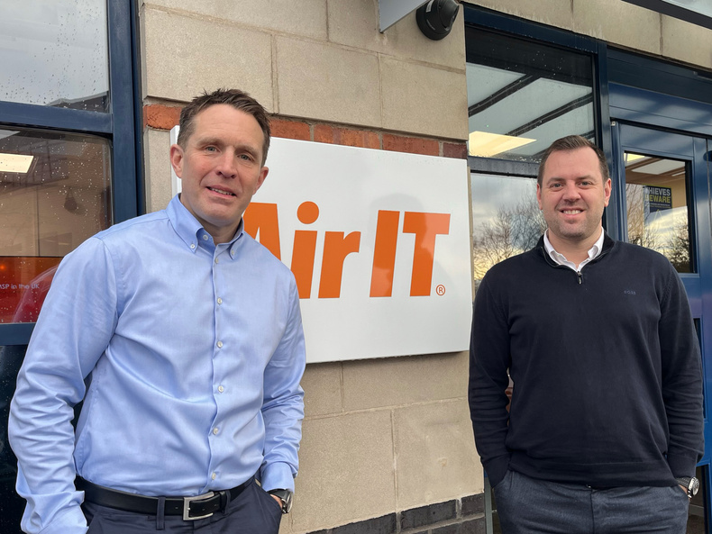AIR-IT-Barney Taylor CEO James Healey COO.jpg