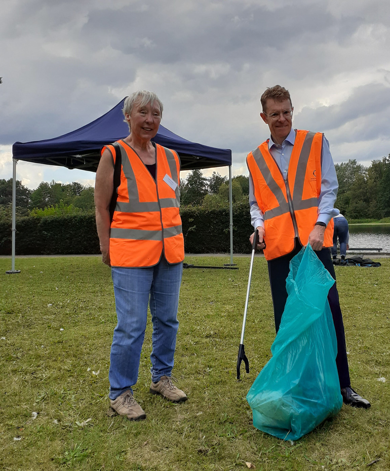 wm-great-clean-up-2(893008)