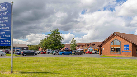 Becketts Farm.jpg