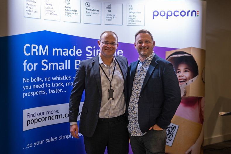 freeagent-andrew-king-and-popcorn-simon(899990)