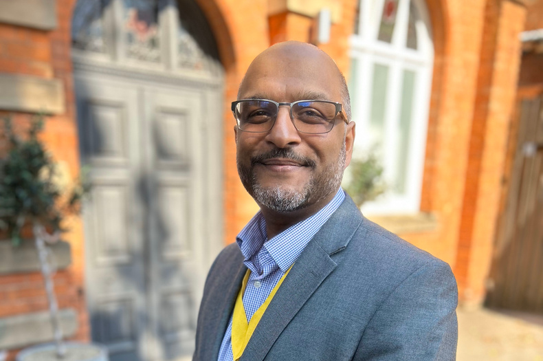 Naeem Arif.jpg
