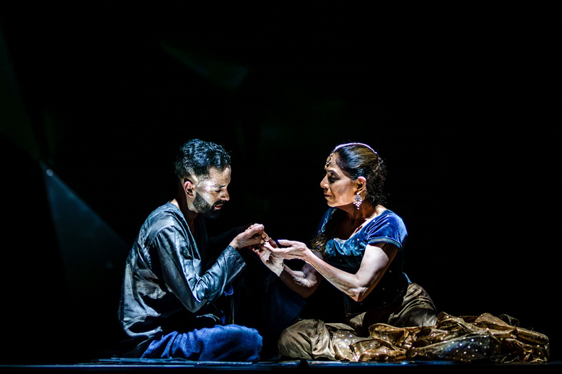 Aakash Odedra and Aditi Mangaldas.jpg