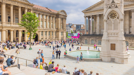 birmingham-2022-chamberlain-square(903977)