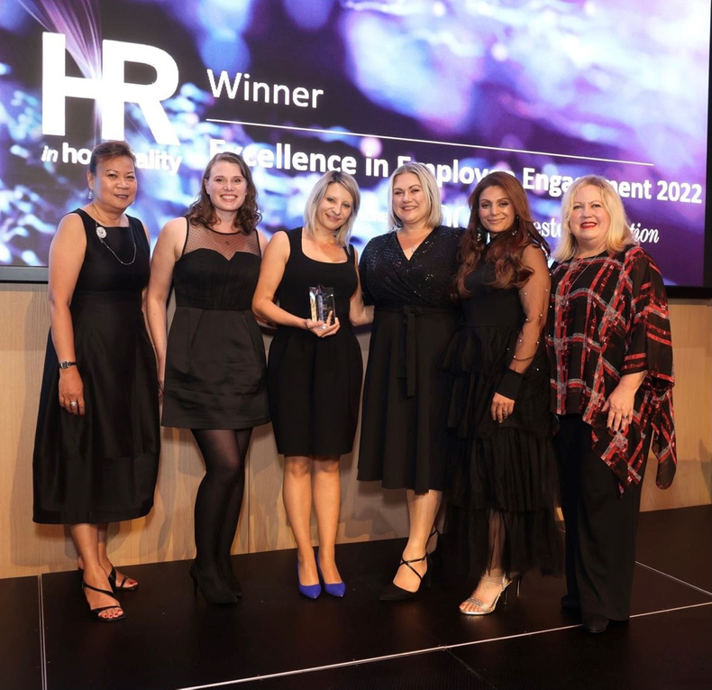 hr-team-winners-22(900025)